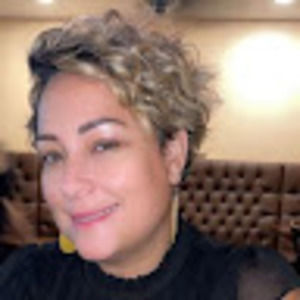 Meet your Posher, Naomi